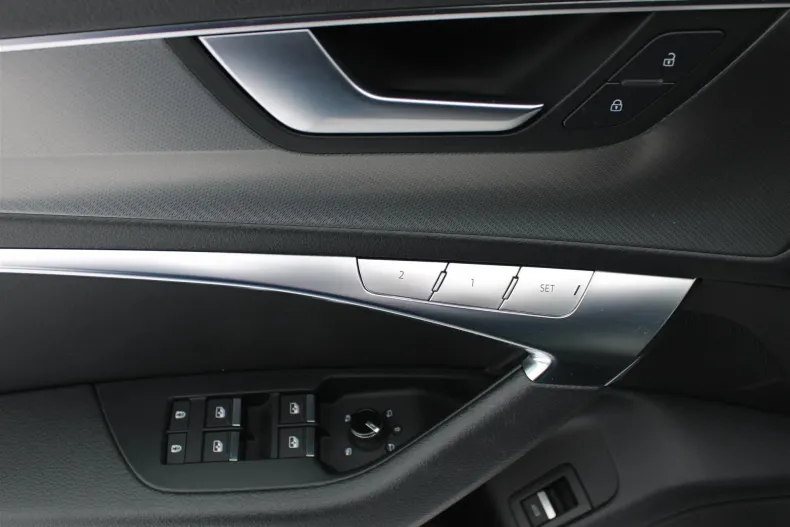 Audi A6 din 2020 cu 98.729 km - oferta AUD185905 - foto 9