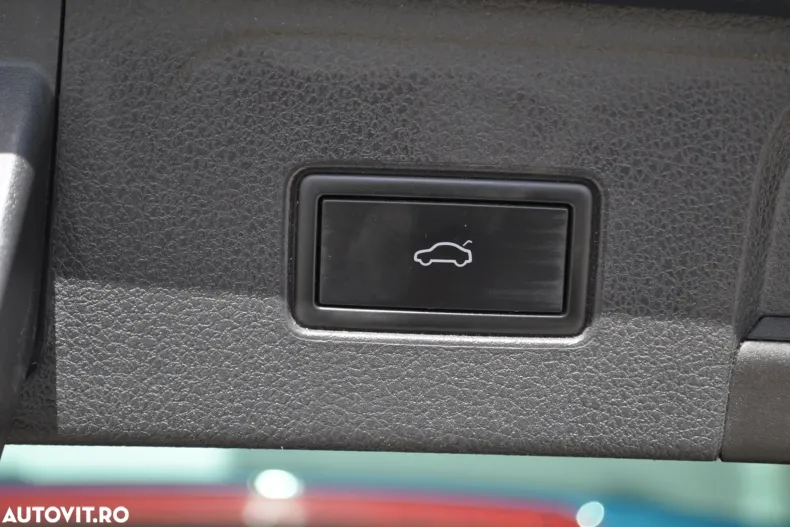 Volkswagen Passat din 2021 cu 160.788 km - oferta VOL185915 - foto 19