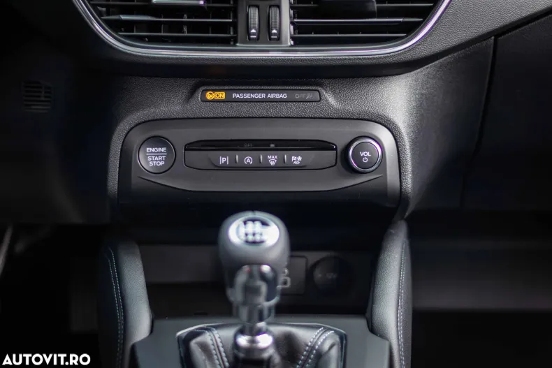 Ford Focus din 2024 cu 2 km - oferta FOR185918 - foto 16