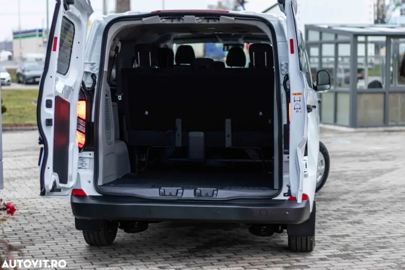 Ford Transit Custom din 2025 cu 2 km - oferta FOR185920 - foto 9