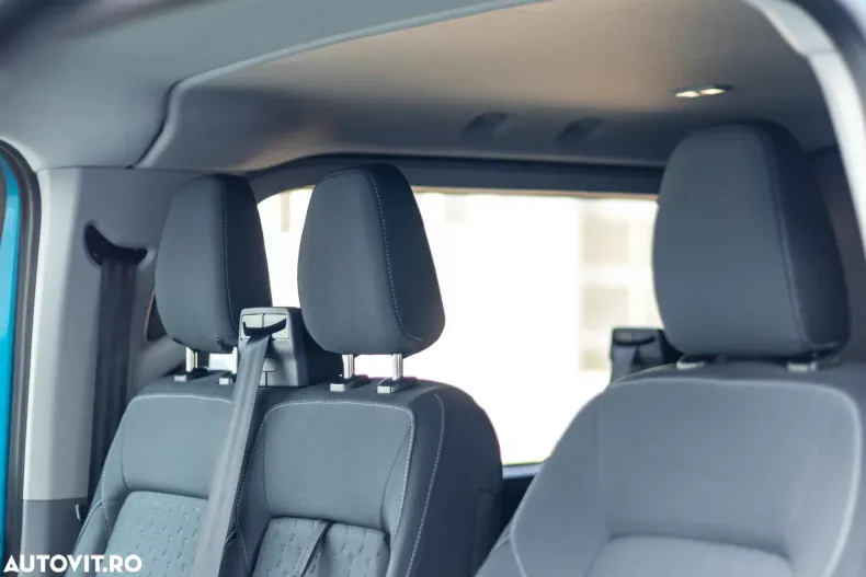 Ford Transit Custom din 2025 cu 11 km - oferta FOR185922 - foto 13