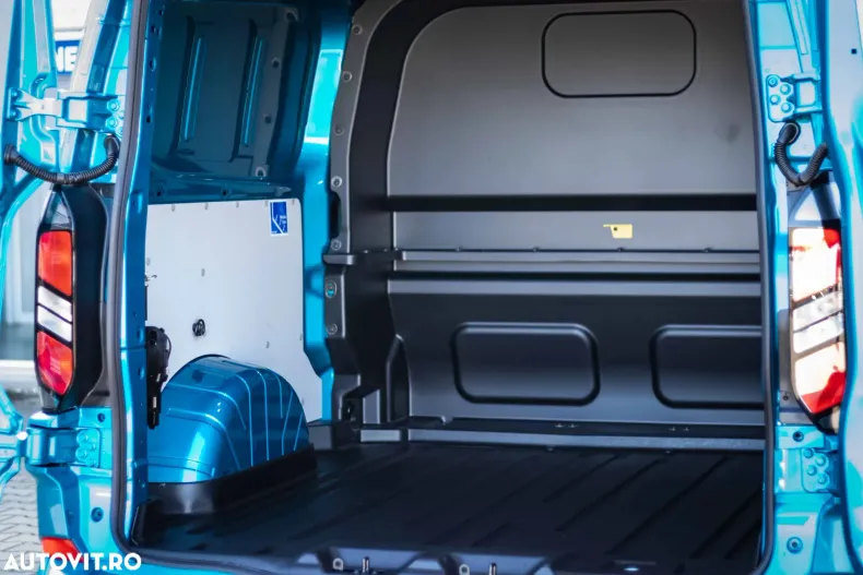 Ford Transit Custom din 2025 cu 11 km - oferta FOR185922 - foto 33