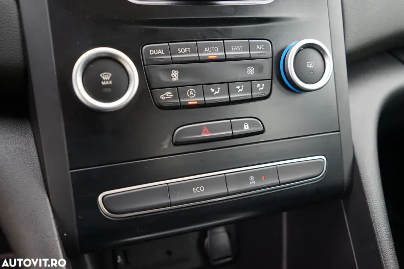 Renault Megane din 2021 cu 38.313 km - oferta REN185929 - foto 16