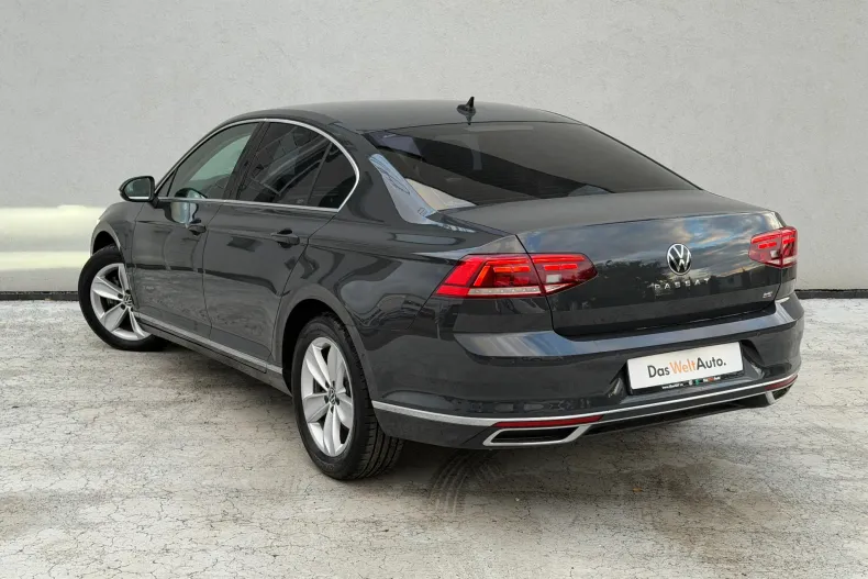 Volkswagen Passat din 2021 cu 93.207 km - oferta VOL185934 - foto 3