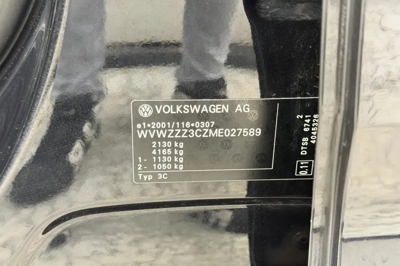 Volkswagen Passat din 2021 cu 93.207 km - oferta VOL185934 - foto 28