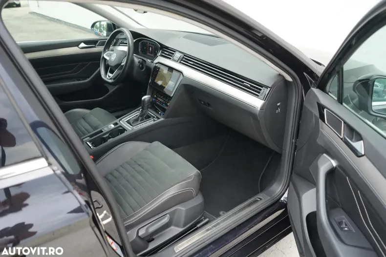 Volkswagen Passat din 2021 cu 133.168 km - oferta VOL185941 - foto 27