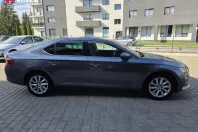 Skoda Superb din 2022 cu 30.000 km - oferta SKO185946 - foto 4