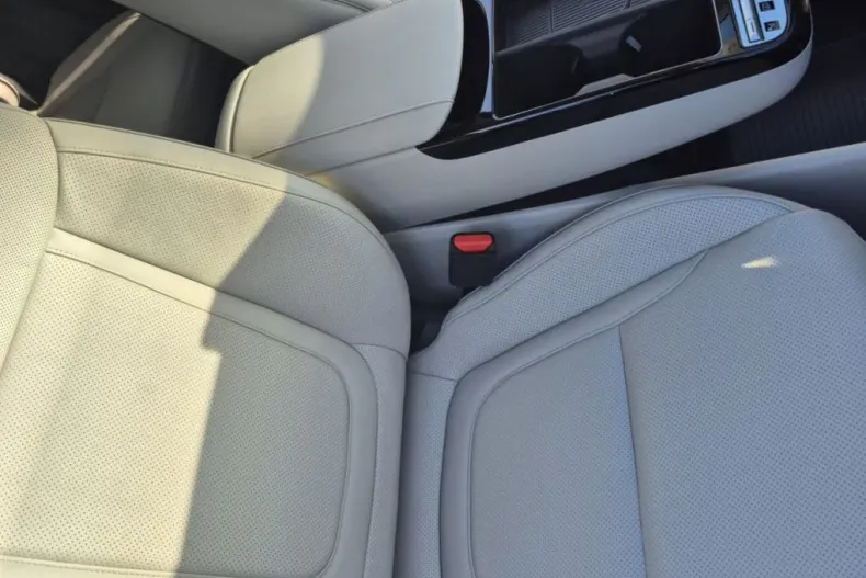 Hyundai TUCSON din 2026 cu 1 km - oferta HYU185947 - foto 5