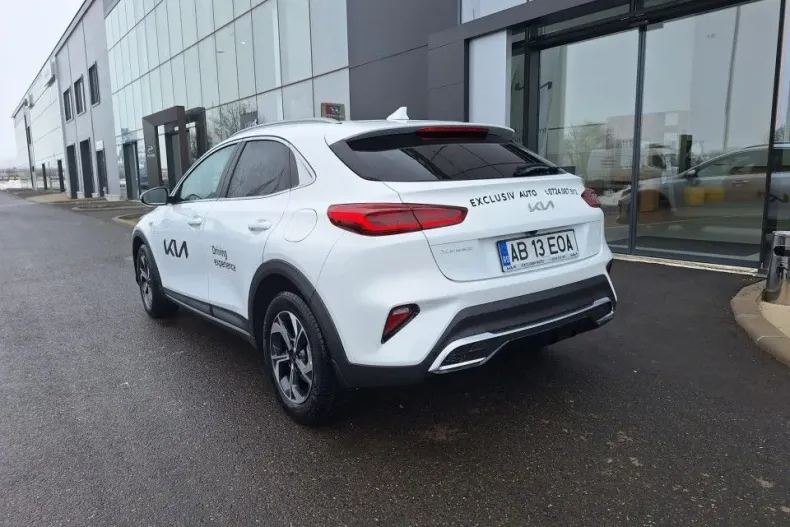 Kia XCeed din 2025 cu 384 km - oferta KIA185949 - foto 3