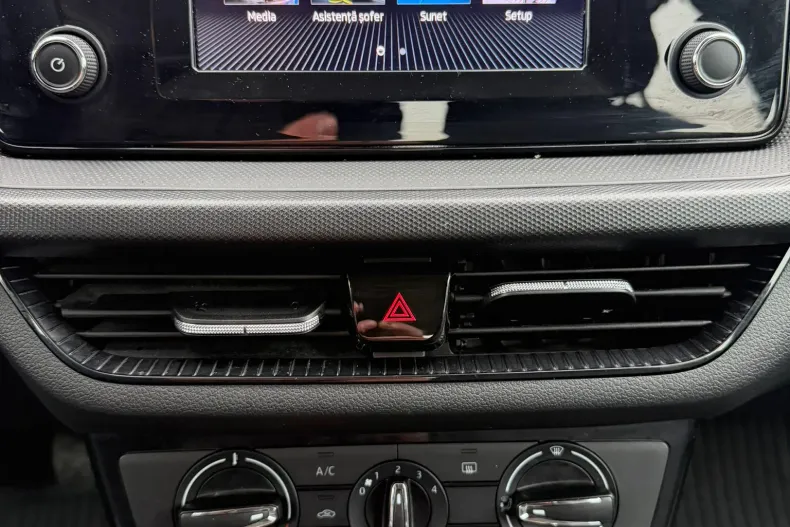 Skoda Fabia din 2023 cu 11.000 km - oferta SKO185951 - foto 16