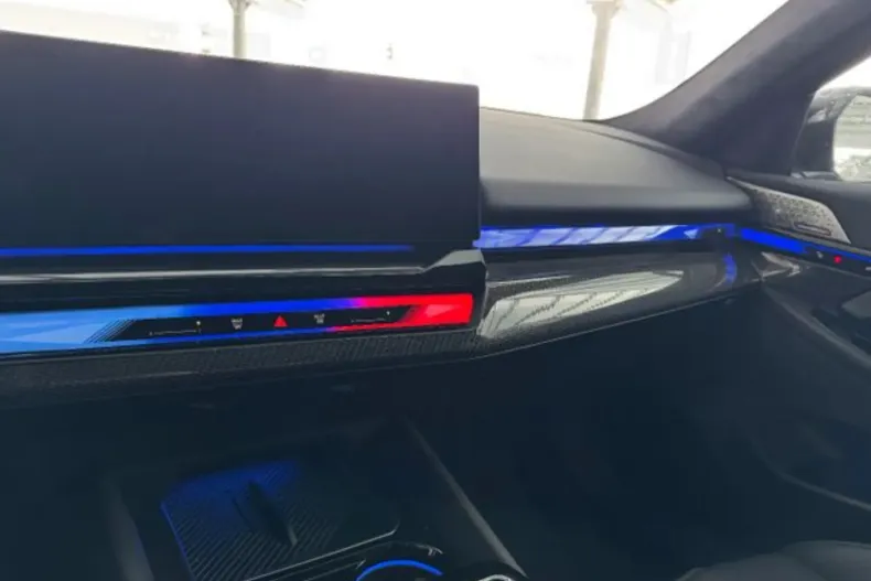 BMW M5 (Modele M) din 2025 cu 20 km - oferta BMW185953 - foto 10