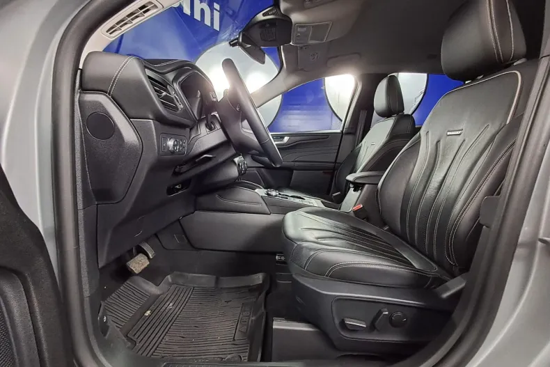 Ford Kuga din 2022 cu 79.090 km - oferta FOR185954 - foto 11