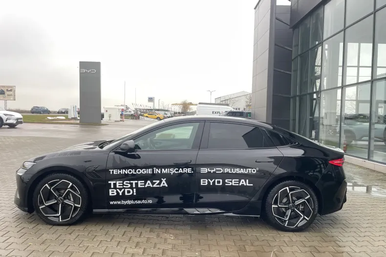 BYD SEAL din 2025 cu 2.500 km - oferta BYD185956 - foto 4