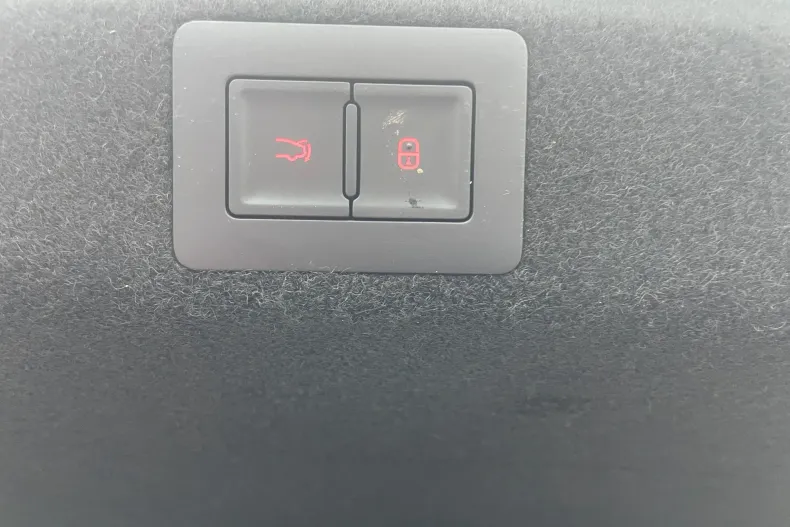 BYD SEAL din 2025 cu 2.500 km - oferta BYD185956 - foto 20