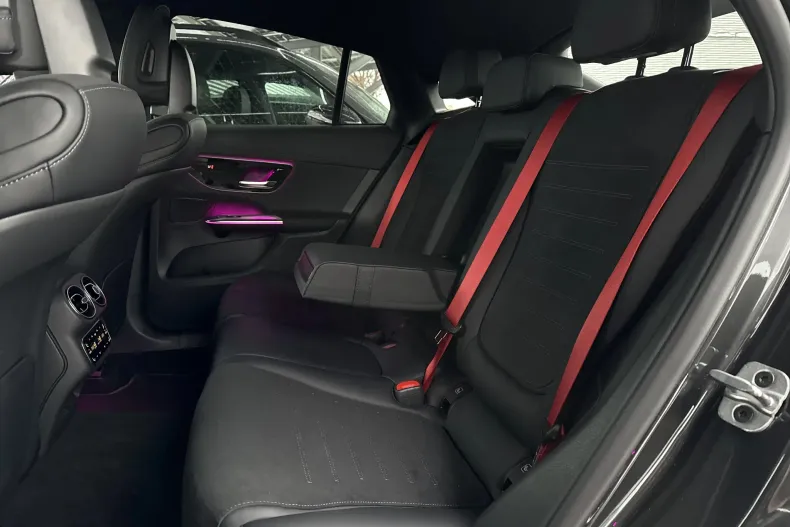 Mercedes-Benz GLC Coupe din 2025 cu 4.418 km - oferta MER185965 - foto 19