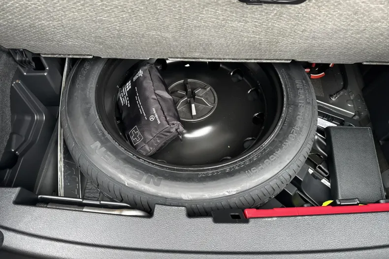 Mercedes-Benz GLC Coupe din 2025 cu 4.418 km - oferta MER185965 - foto 31