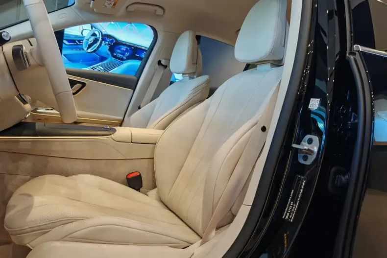 Mercedes-Benz E din 2025 cu 3.500 km - oferta MER185968 - foto 20