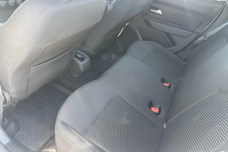 Dacia Duster din 2021 cu 103.933 km - oferta DAC185979 - foto 14