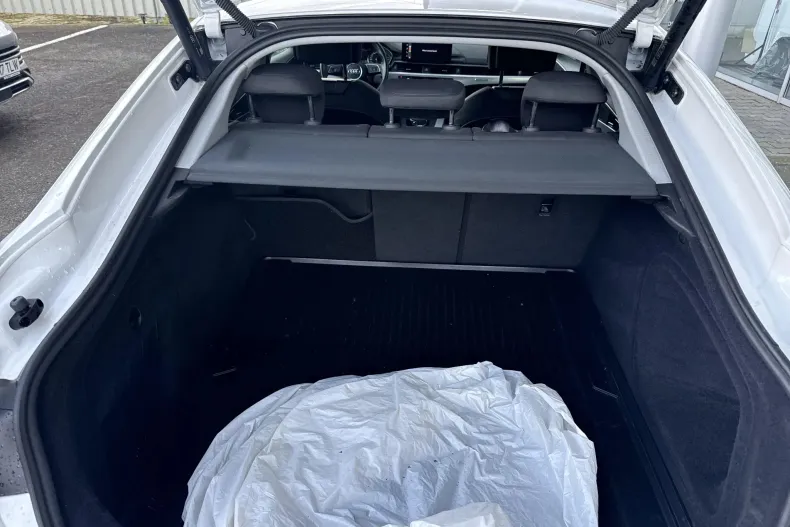 Audi A5 din 2022 cu 75.762 km - oferta AUD185981 - foto 20