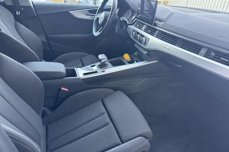 Audi A5 din 2022 cu 75.762 km - oferta AUD185981 - foto 25