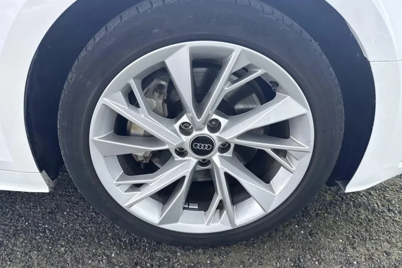 Audi A5 din 2022 cu 75.762 km - oferta AUD185981 - foto 27