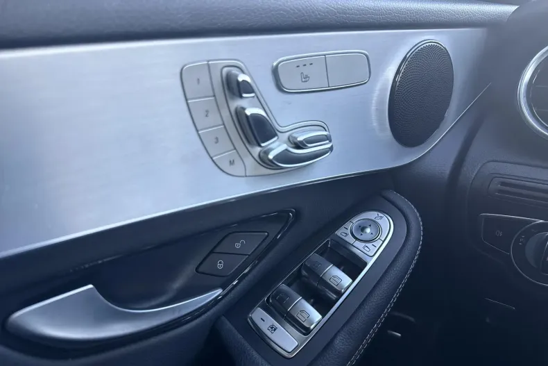 Mercedes-Benz GLC din 2020 cu 104.686 km - oferta MER185982 - foto 12