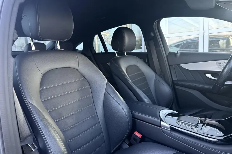 Mercedes-Benz GLC din 2020 cu 104.686 km - oferta MER185982 - foto 25