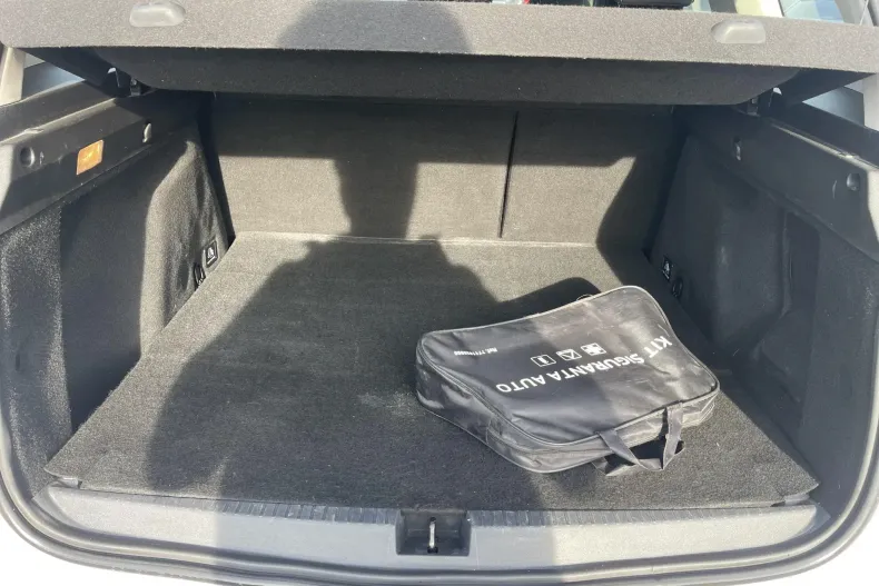 Dacia Duster din 2021 cu 104.517 km - oferta DAC185983 - foto 17