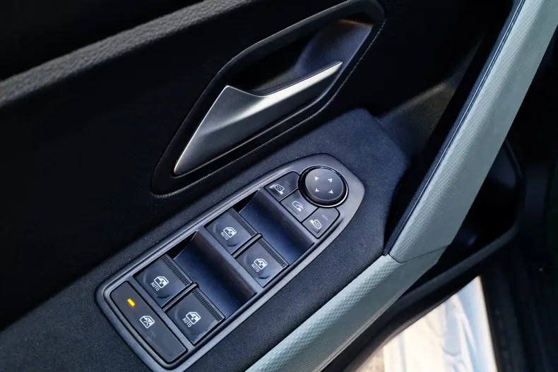 Dacia Duster din 2024 cu 18 km - oferta DAC185988 - foto 11