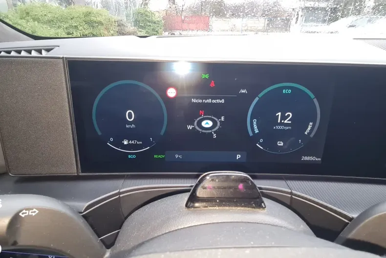 Hyundai SANTA FE din 2024 cu 28.660 km - oferta HYU185992 - foto 10