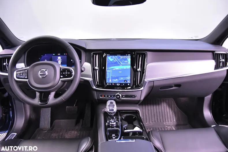 Volvo S90 din 2024 cu 13.089 km - oferta VOL185994 - foto 9