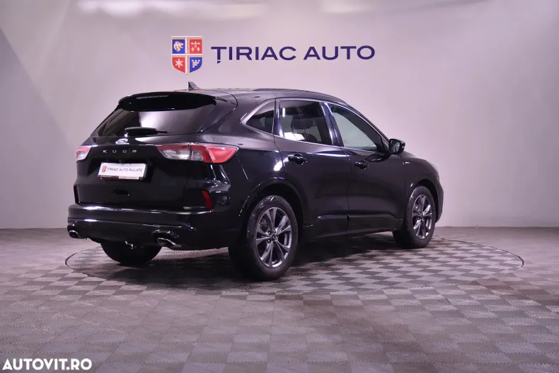 Ford Kuga din 2022 cu 93.128 km - oferta FOR185995 - foto 5