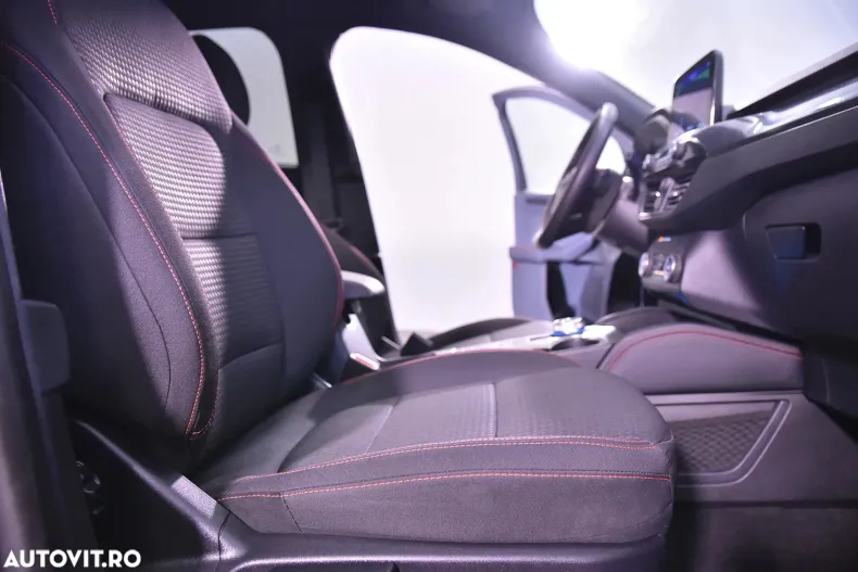 Ford Kuga din 2022 cu 93.128 km - oferta FOR185995 - foto 11
