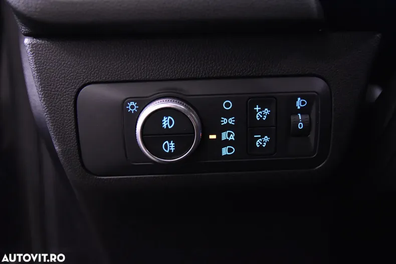 Ford Kuga din 2022 cu 93.128 km - oferta FOR185995 - foto 14