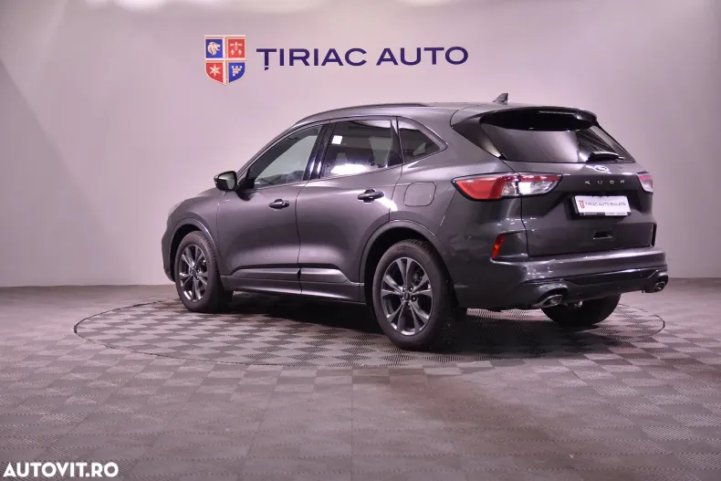 Ford Kuga din 2024 cu 37.082 km - oferta FOR185999 - foto 3