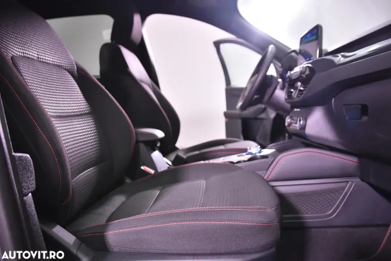 Ford Kuga din 2024 cu 37.082 km - oferta FOR185999 - foto 11