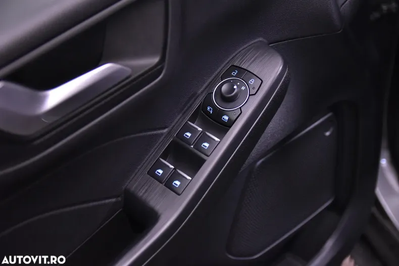 Ford Kuga din 2024 cu 37.082 km - oferta FOR185999 - foto 13