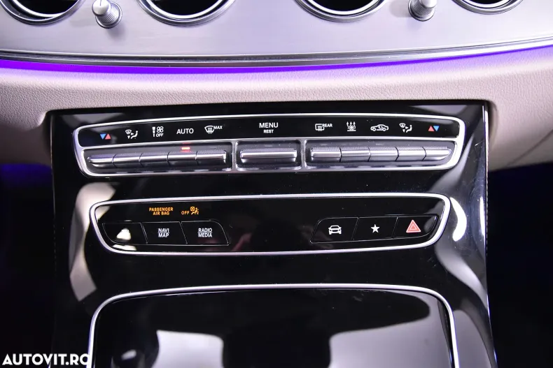Mercedes-Benz E din 2021 cu 60.639 km - oferta MER186002 - foto 19