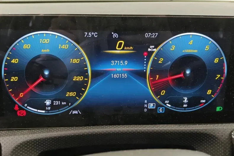 Mercedes-Benz A 180 (Clasa A) din 2021 cu 160.155 km - oferta MER186003 - foto 7