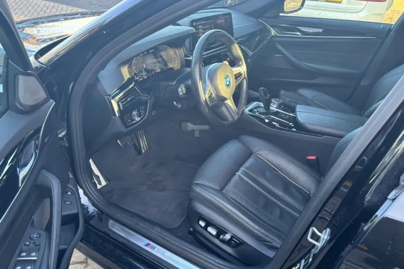 BMW Seria 5 din 2022 cu 166.947 km - oferta BMW186005 - foto 3