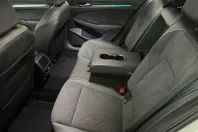 Volkswagen Golf din 2025 cu 8 km - oferta VOL186008 - foto 30