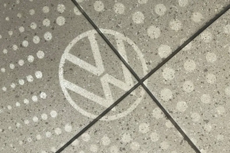 Volkswagen Golf din 2025 cu 8 km - oferta VOL186008 - foto 38