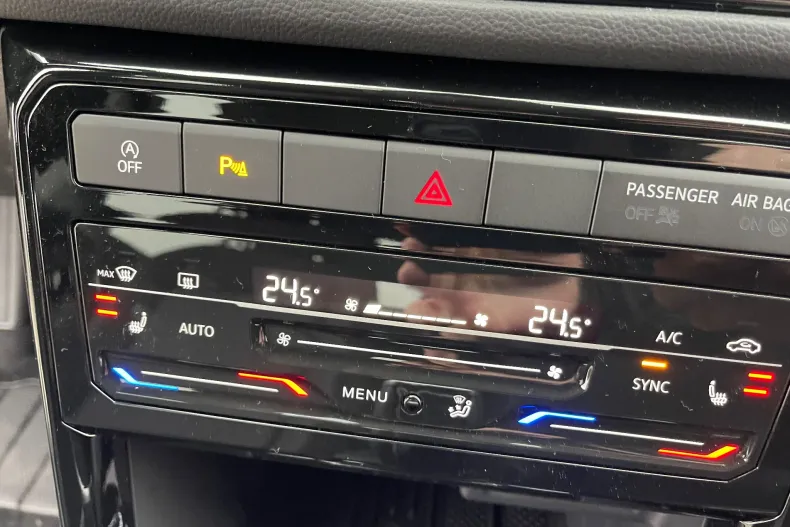 Volkswagen T-Cross din 2025 cu 15 km - oferta VOL186009 - foto 17