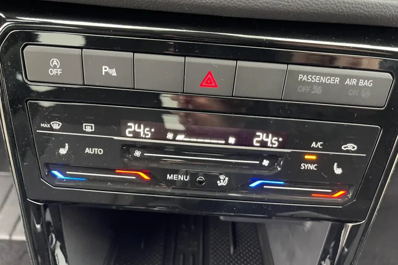 Volkswagen T-Cross din 2025 cu 15 km - oferta VOL186009 - foto 18