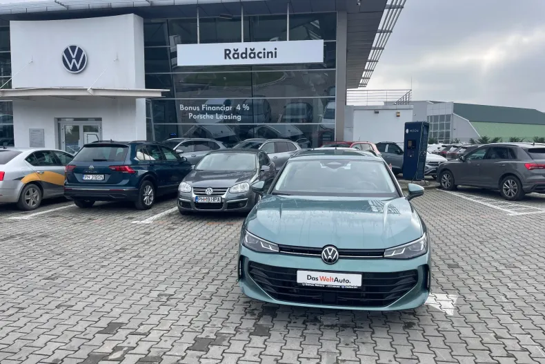 Volkswagen Passat din 2024 cu 16.572 km - oferta VOL186010 - foto 3