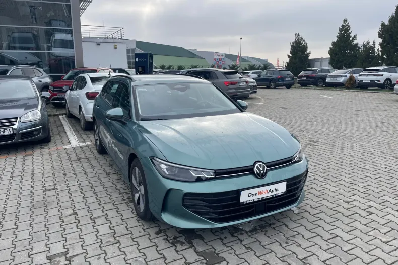 Volkswagen Passat din 2024 cu 16.572 km - oferta VOL186010 - foto 4