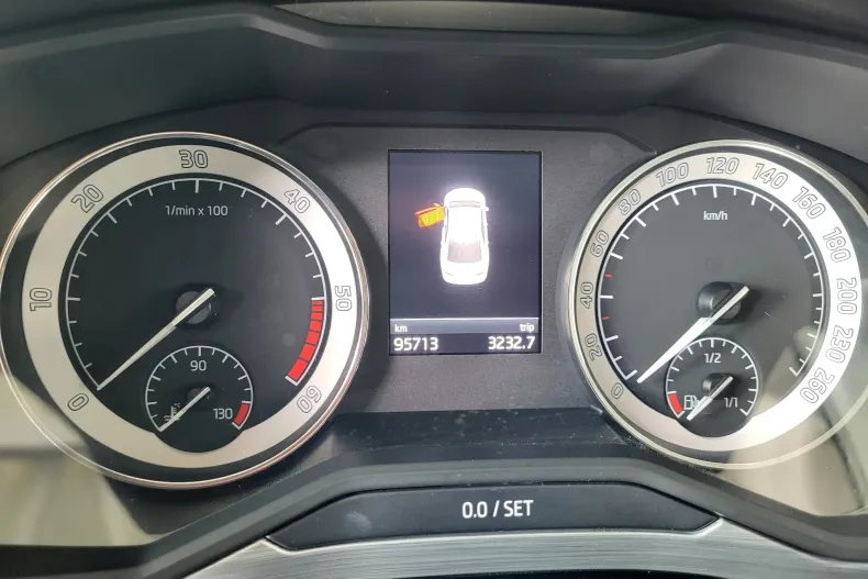 Skoda Superb din 2020 cu 95.719 km - oferta SKO186011 - foto 21