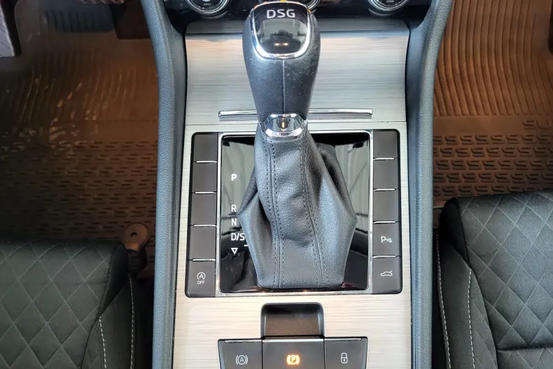 Skoda Superb din 2020 cu 95.719 km - oferta SKO186011 - foto 24