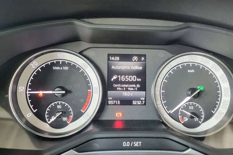 Skoda Superb din 2020 cu 95.719 km - oferta SKO186011 - foto 28