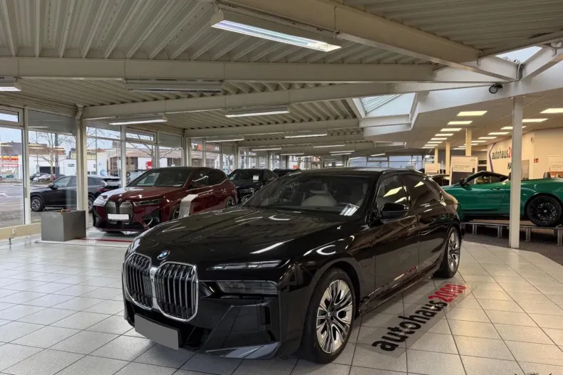 BMW Seria 7 din 2024 cu 64.070 km - oferta BMW186013 - foto 2